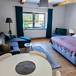 91 Aparthotel 3*