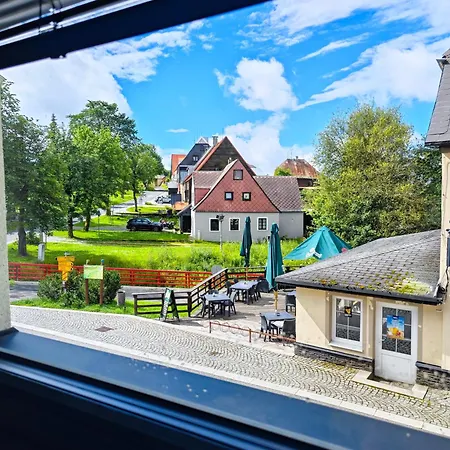 91 3* Boží Dar